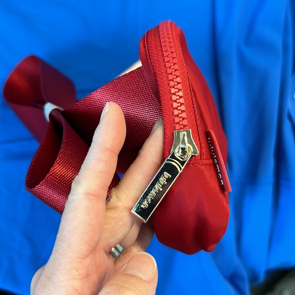 Lululemon Dark Red with gold hardware Lunar New Years Everywhere Belt Bag EBB 1L - Picture 6 of 15